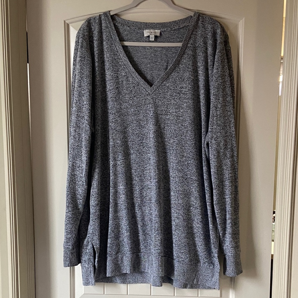 Lucky Brand V Neck Long Sleeve